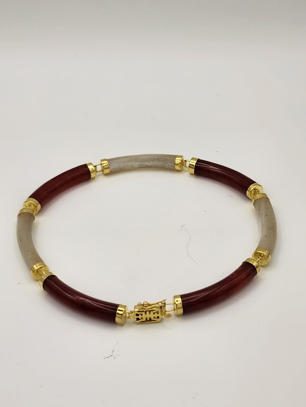 14K 585 Gold Red & White Jade Bracelet Chinese Motif 8.5” 9g Fine Jewelry